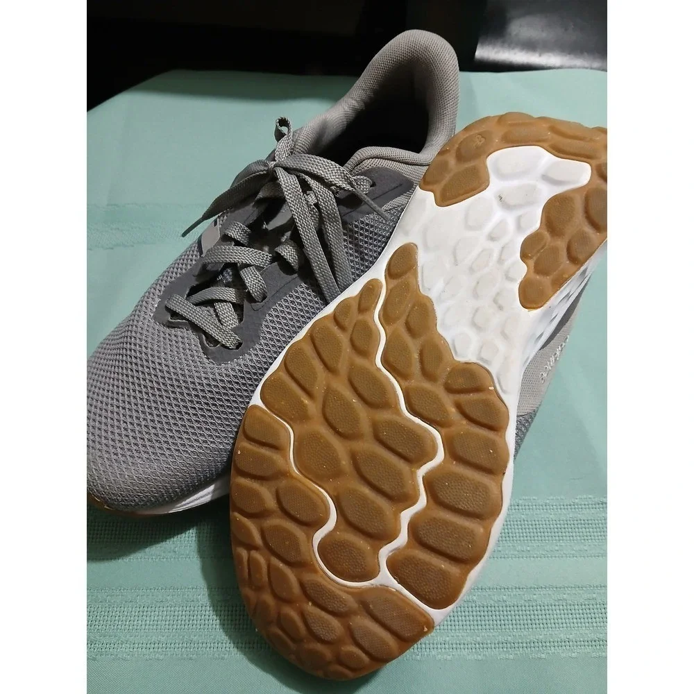 New Balance Fresh Foam Arishi V4 Men's Running Shoes Gray Size 8.5 4E